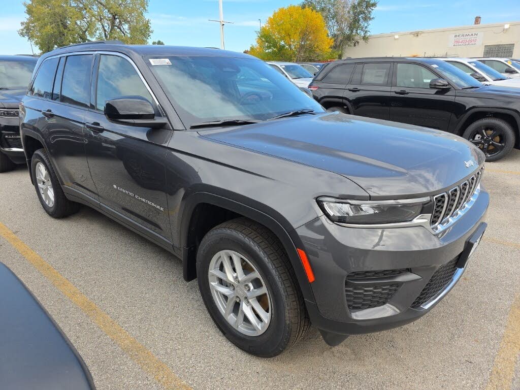 2025 Jeep Grand Cherokee Laredo X 4WD