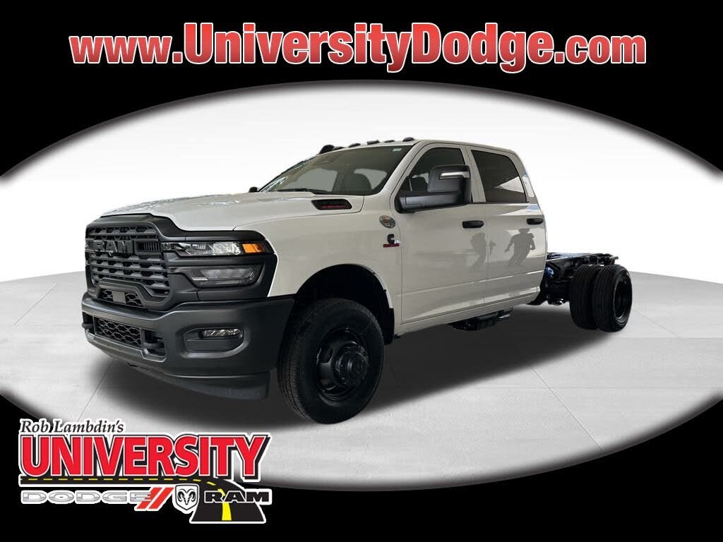 2026 RAM 3500 Chassis Tradesman Crew Cab LB DRW 4WD
