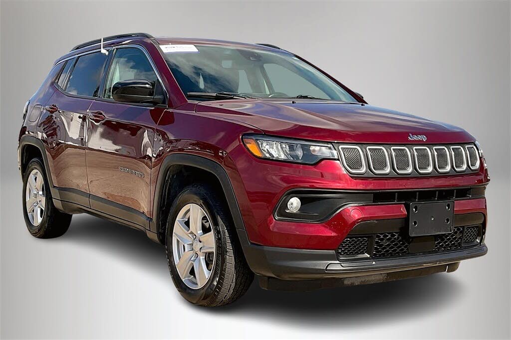 2022 Jeep Compass Latitude 4WD