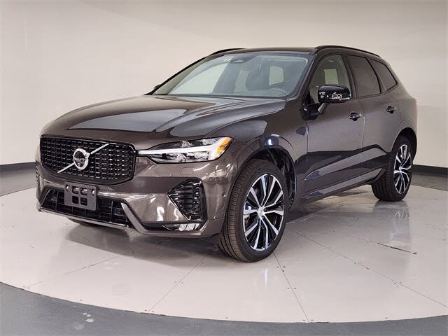 2025 Volvo XC60 B5 Plus Dark Theme AWD