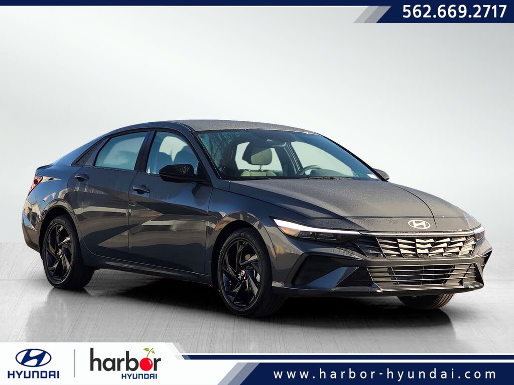 2026 Hyundai Elantra SEL Sport FWD