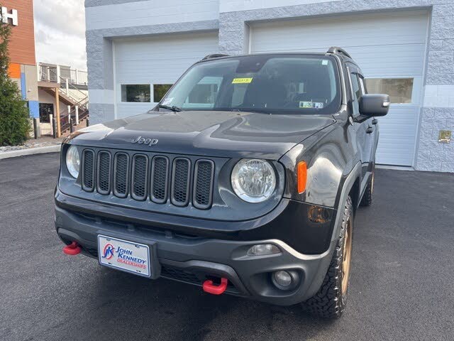 2017 Jeep Renegade Deserthawk 4WD