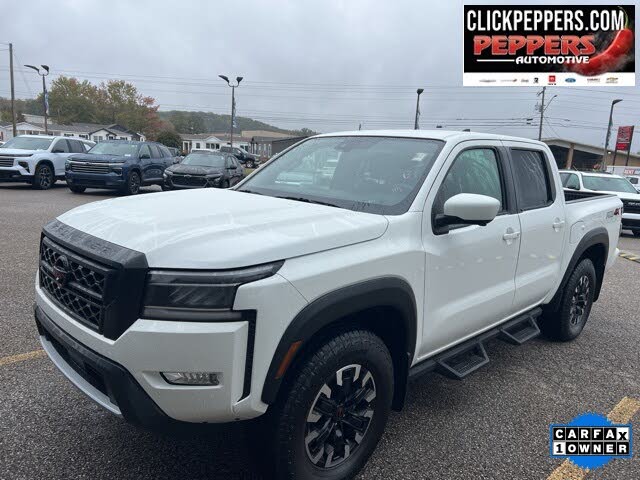 2023 Nissan Frontier PRO-4X Crew Cab 4WD