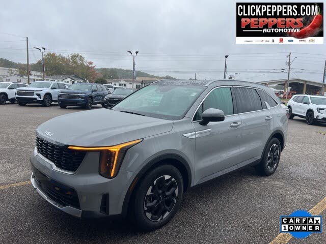 2025 Kia Sorento S FWD