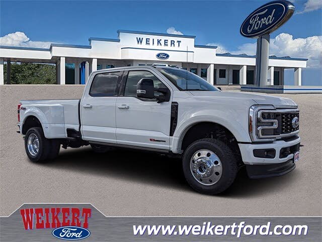 2026 Ford F-450 Super Duty Platinum Crew Cab LB DRW 4WD