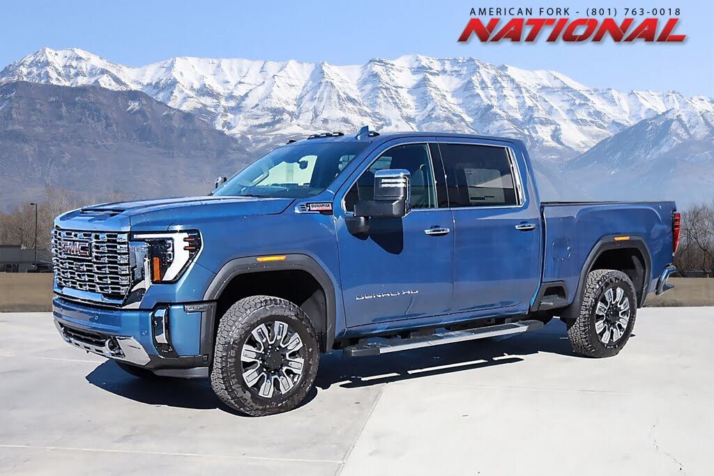 2026 GMC Sierra 2500HD Denali Crew Cab 4WD