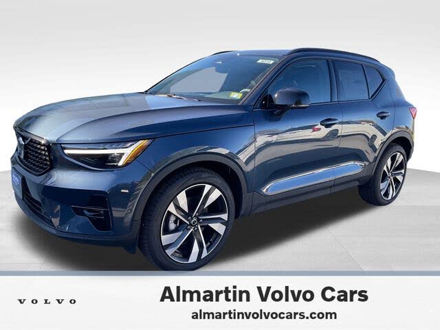 2026 Volvo XC40 B5 Ultra AWD