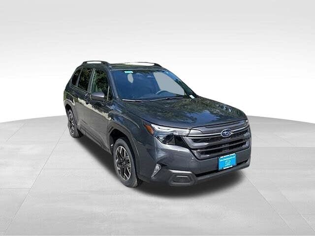 2025 Subaru Forester Premium Crossover AWD
