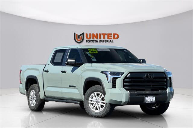 2025 Toyota Tundra SR5 CrewMax Cab 4WD