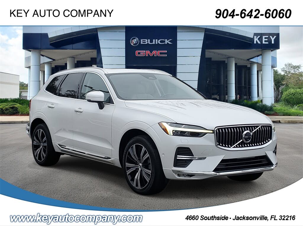 2023 Volvo XC60 B5 Plus Bright Theme AWD