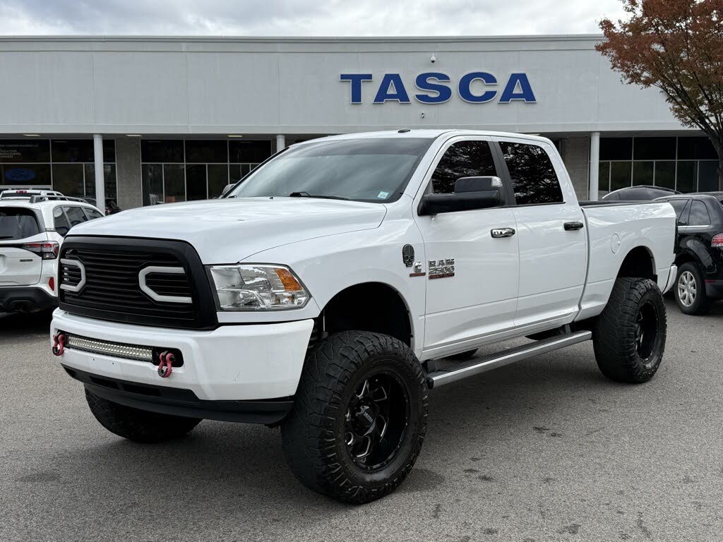 2017 RAM 2500 SLT Crew Cab 4WD