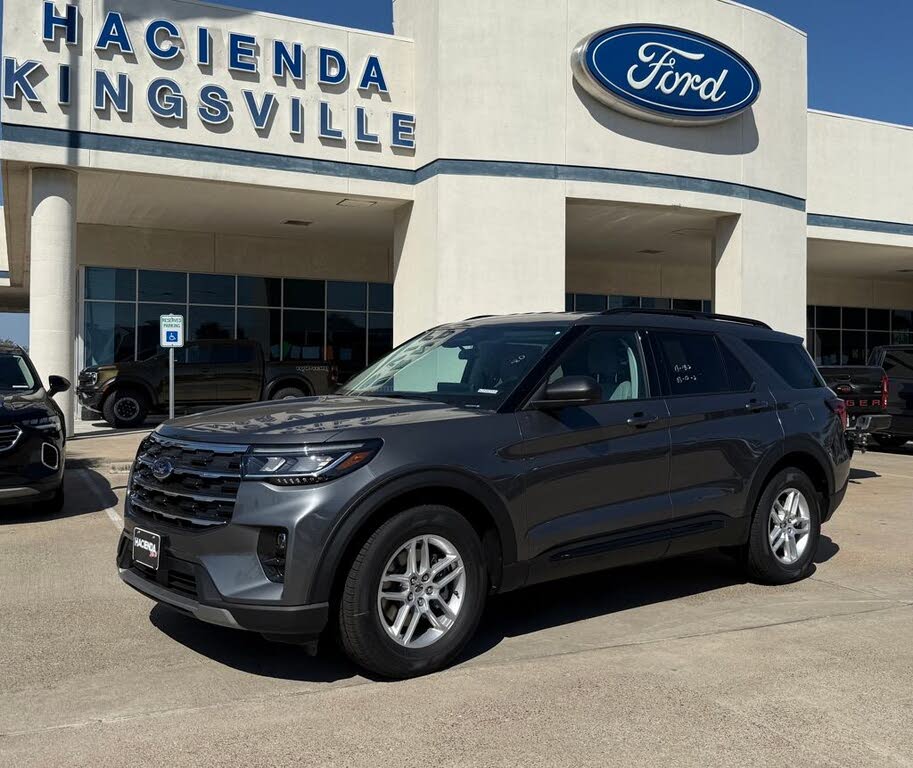 2026 Ford Explorer Active RWD