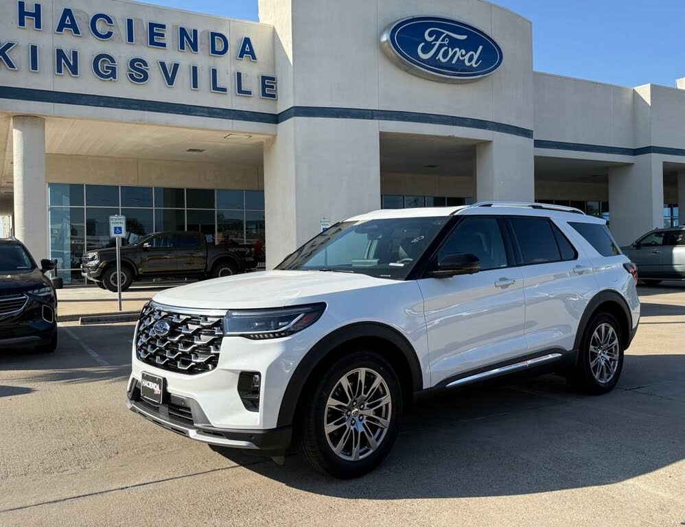 2026 Ford Explorer Platinum RWD