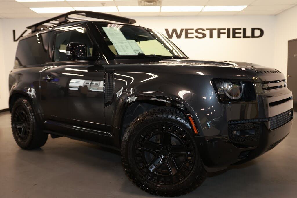 2023 Land Rover Defender 90 X-Dynamic SE AWD