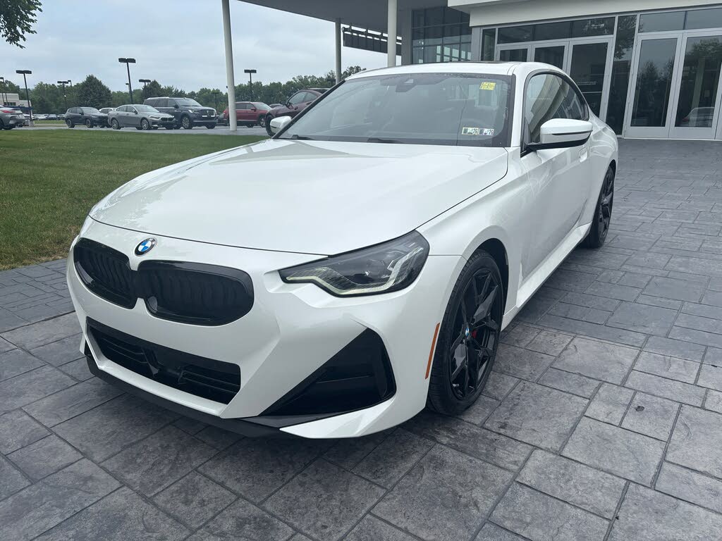 2025 BMW 2 Series 230i Coupe xDrive