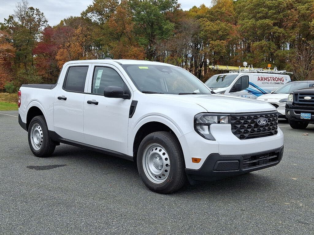 2025 Ford Maverick XL SuperCrew AWD