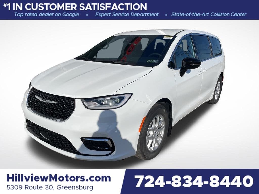 2026 Chrysler Pacifica Select FWD