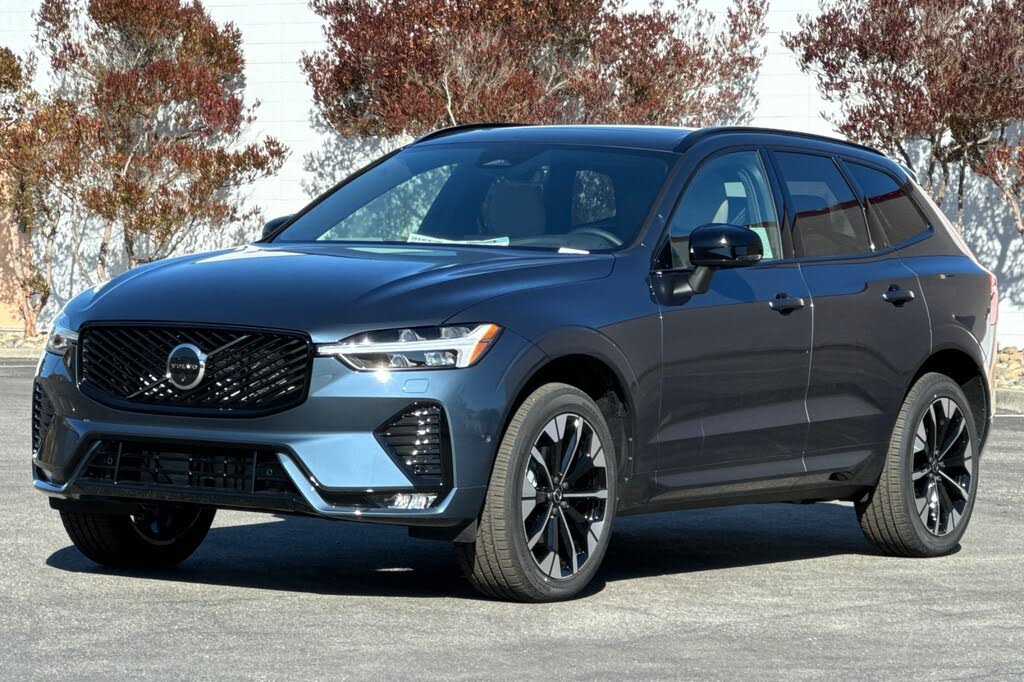 2026 Volvo XC60 B5 Plus AWD