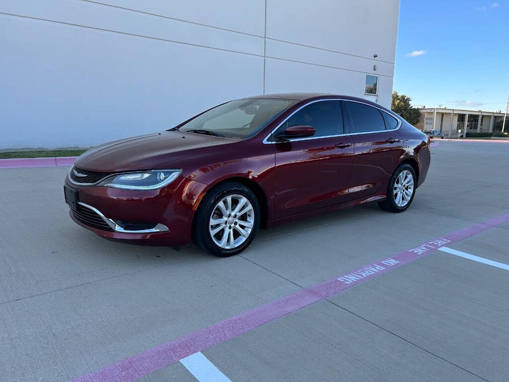 2016 Chrysler 200 Limited Sedan FWD