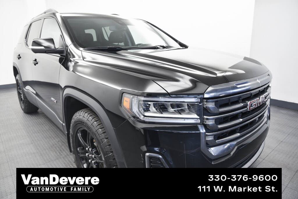 2023 GMC Acadia AT4 AWD