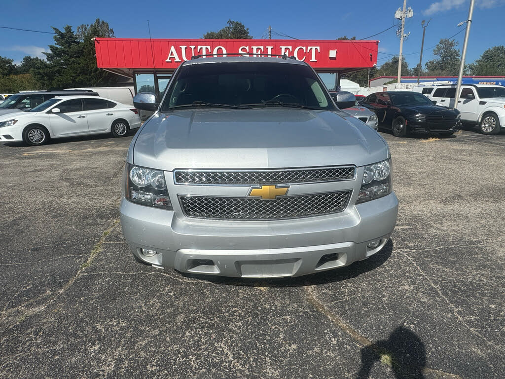 2013 Chevrolet Avalanche LT Black Diamond Edition RWD