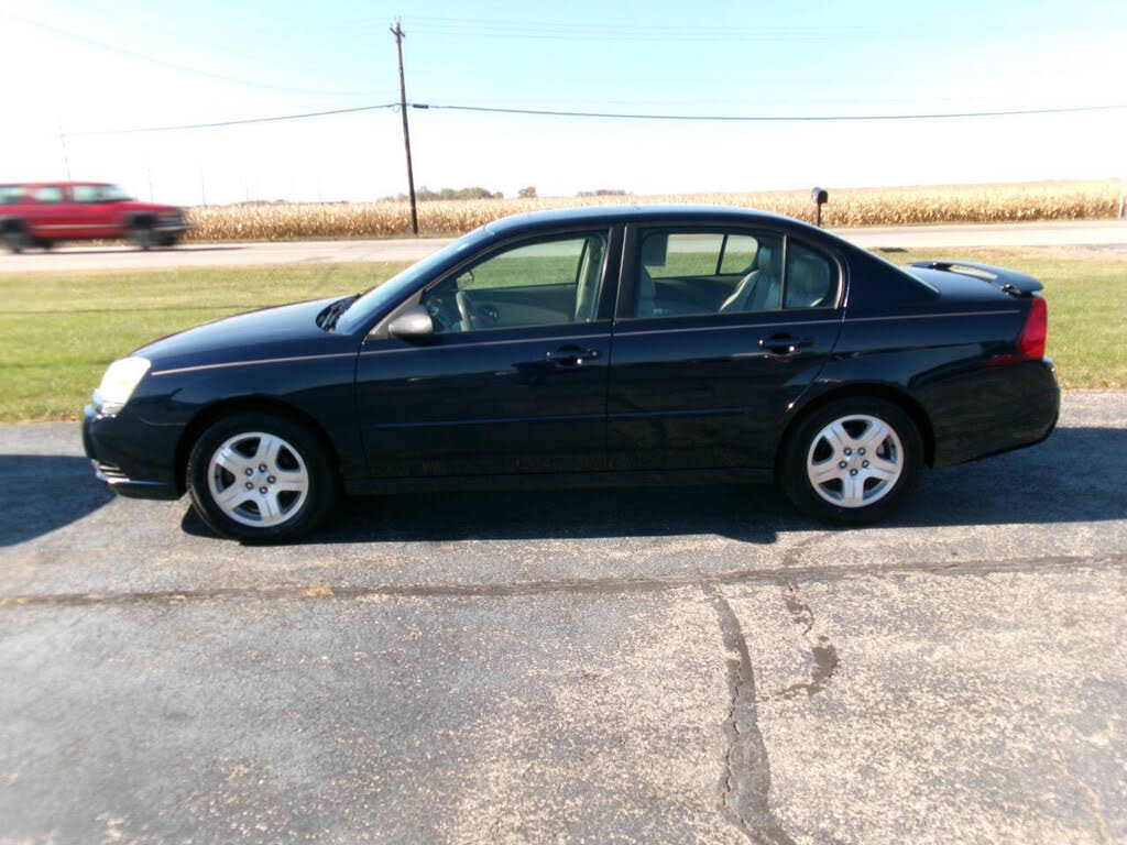 2004 Chevrolet Malibu LT FWD