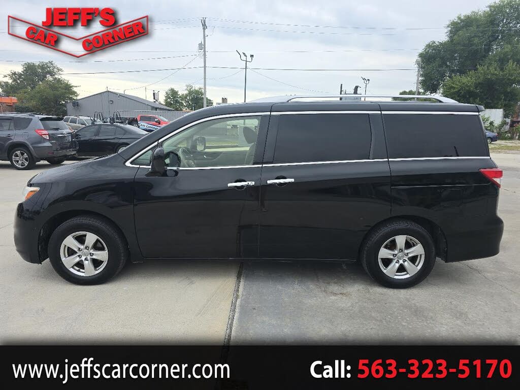 2016 Nissan Quest SV
