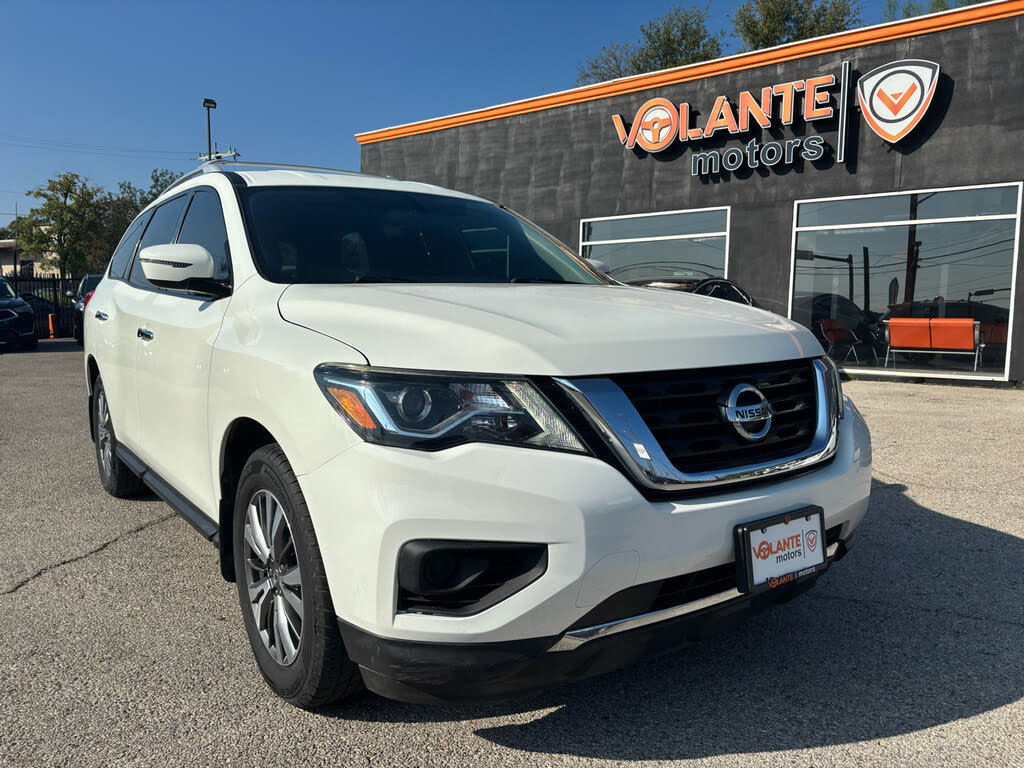 2020 Nissan Pathfinder S FWD