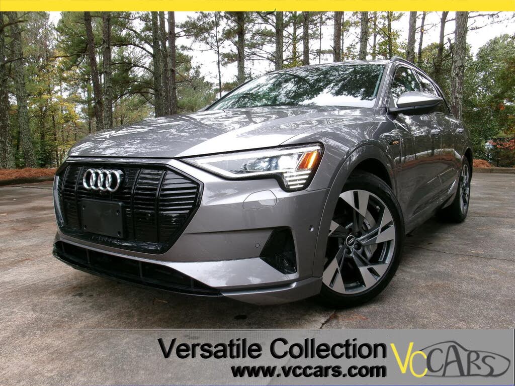 2022 Audi e-tron Premium quattro AWD