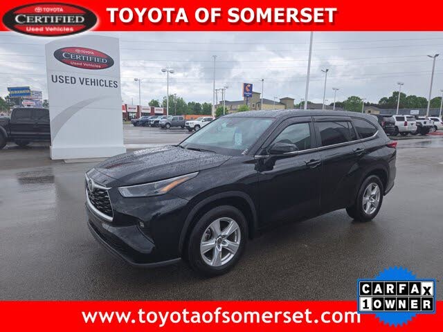 2023 Toyota Highlander LE FWD