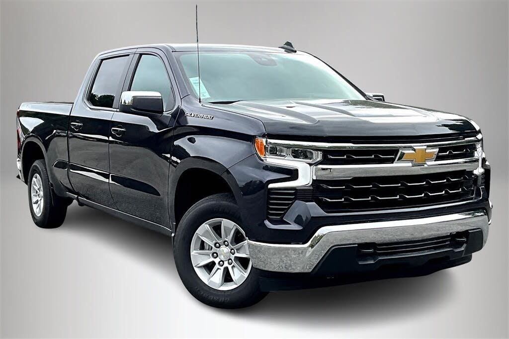 2023 Chevrolet Silverado 1500 LT Crew Cab 4WD