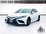 Toyota Camry SE FWD