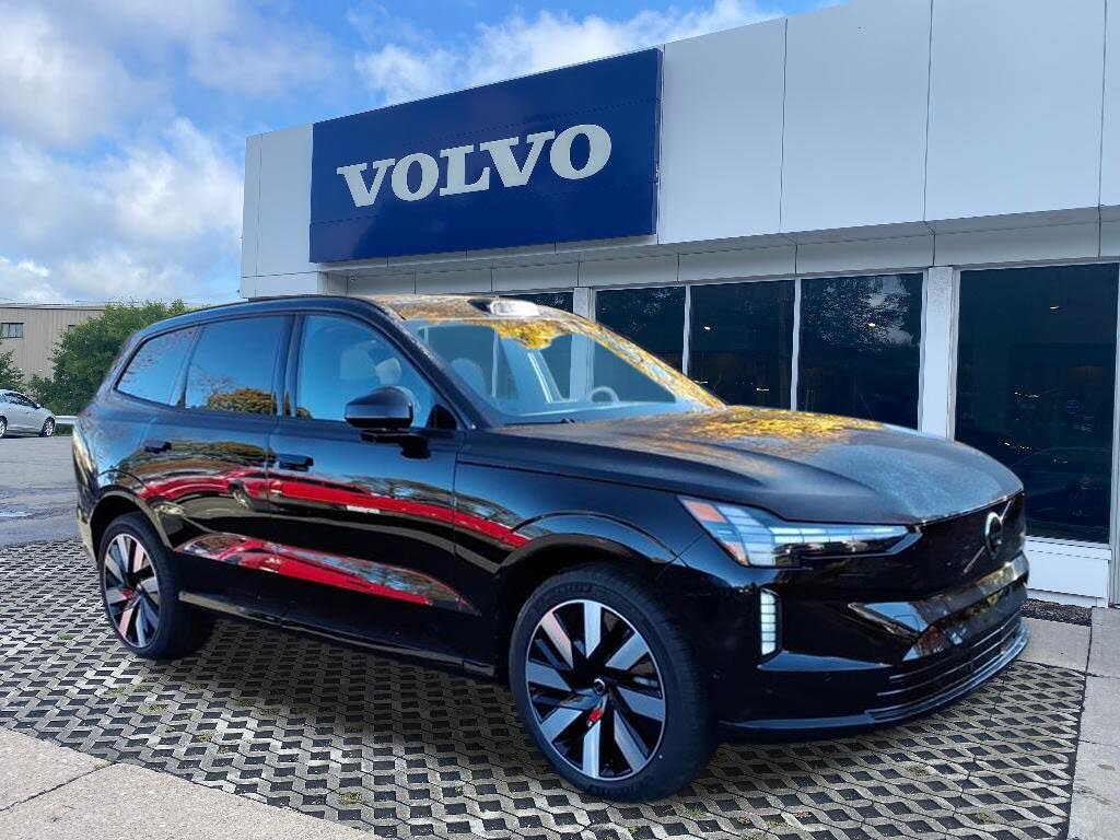 2025 Volvo EX90 Twin Ultra 6-Passenger eAWD