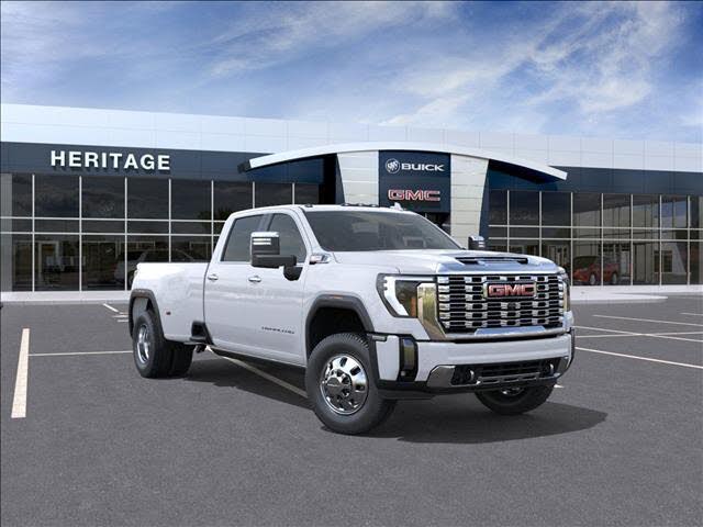 2026 GMC Sierra 3500HD Denali Crew Cab 4WD