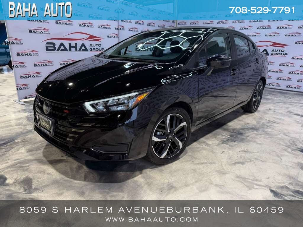 2024 Nissan Versa SR FWD