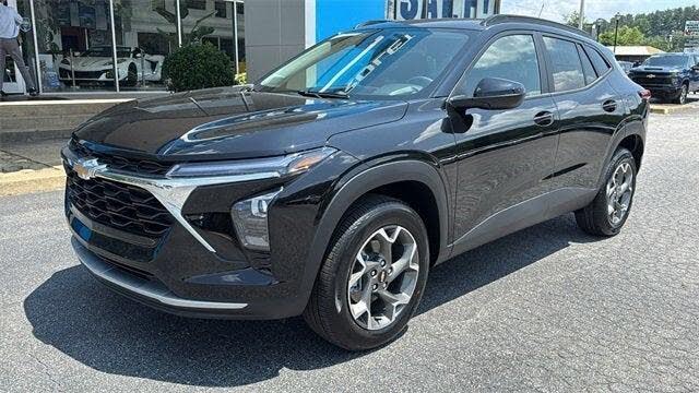 2025 Chevrolet Trax LT FWD