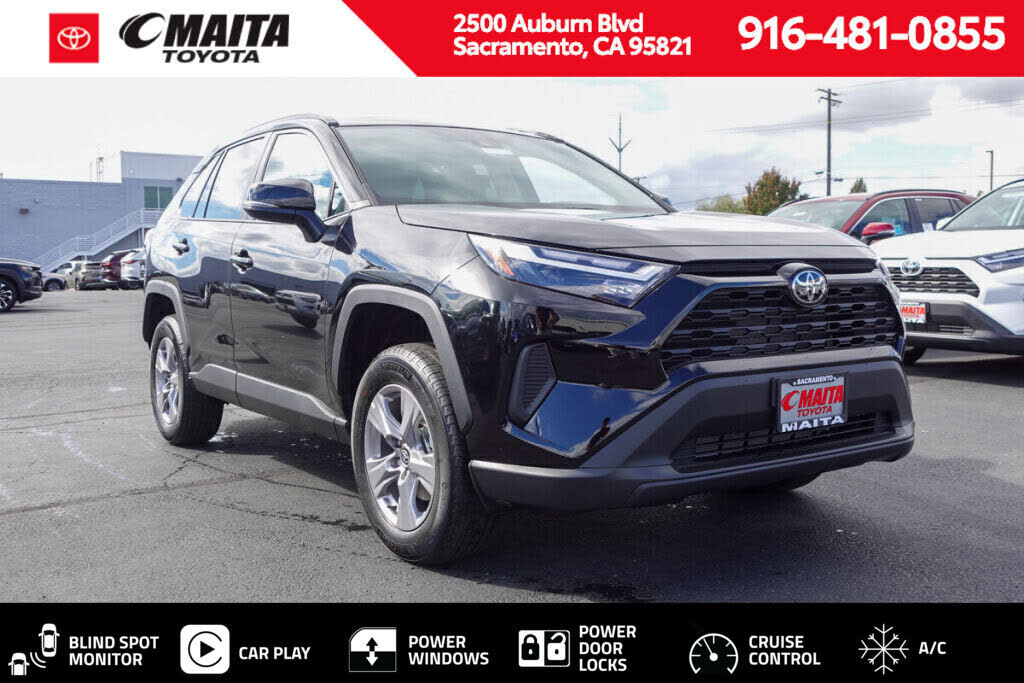 2025 Toyota RAV4 XLE AWD