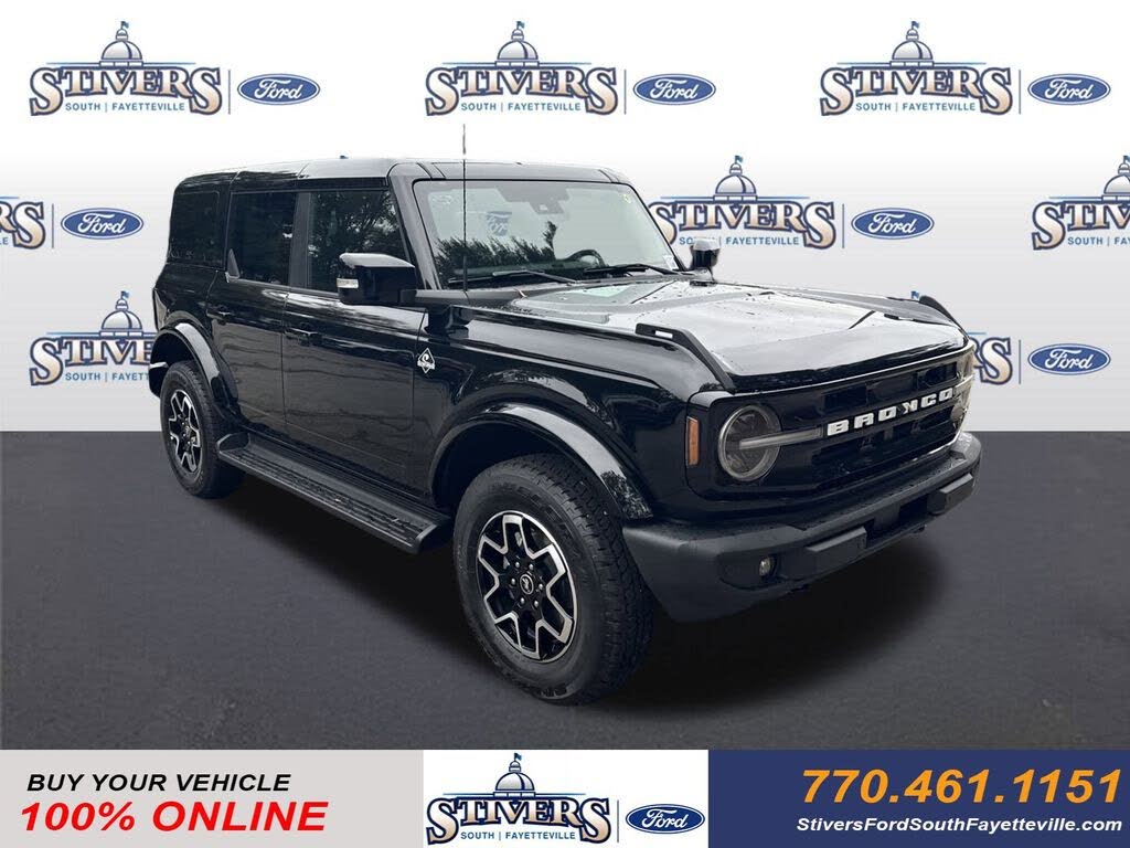 2025 Ford Bronco Outer Banks 4-Door 4WD