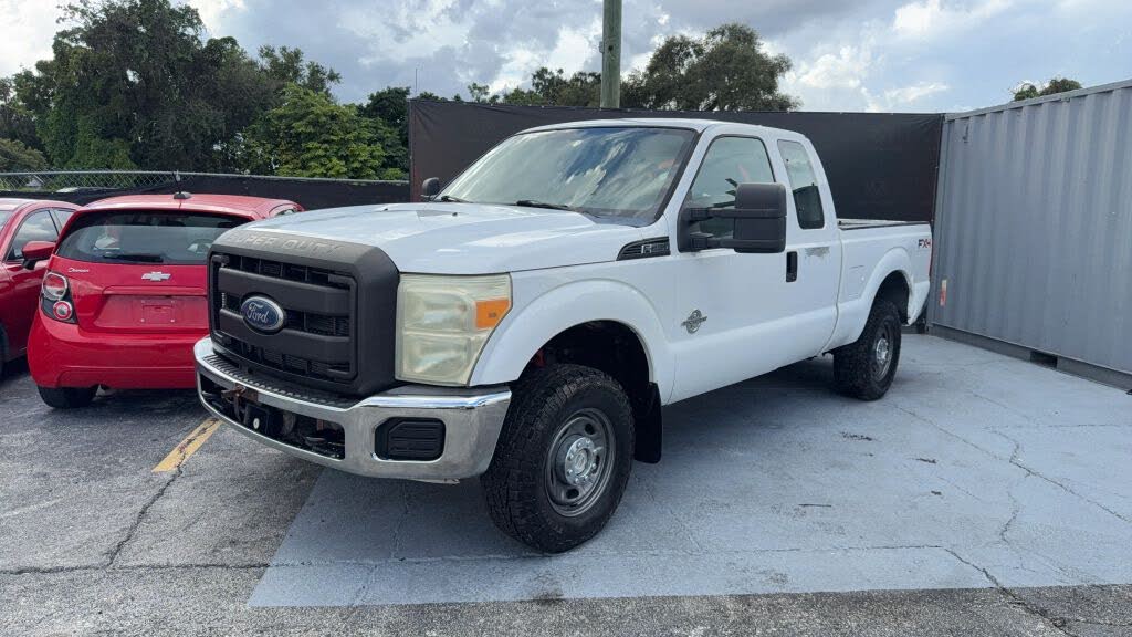 2011 Ford F-250 Super Duty XL SuperCab 4WD