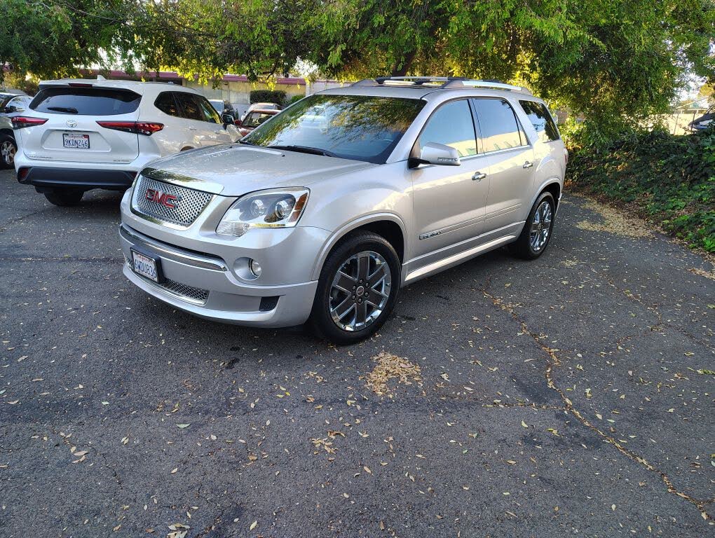 2012 GMC Acadia Denali FWD