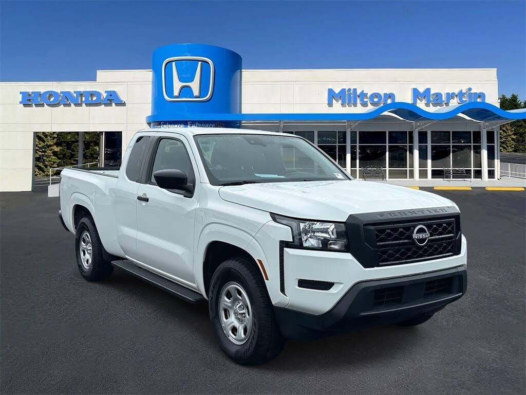 2022 Nissan Frontier S King Cab RWD