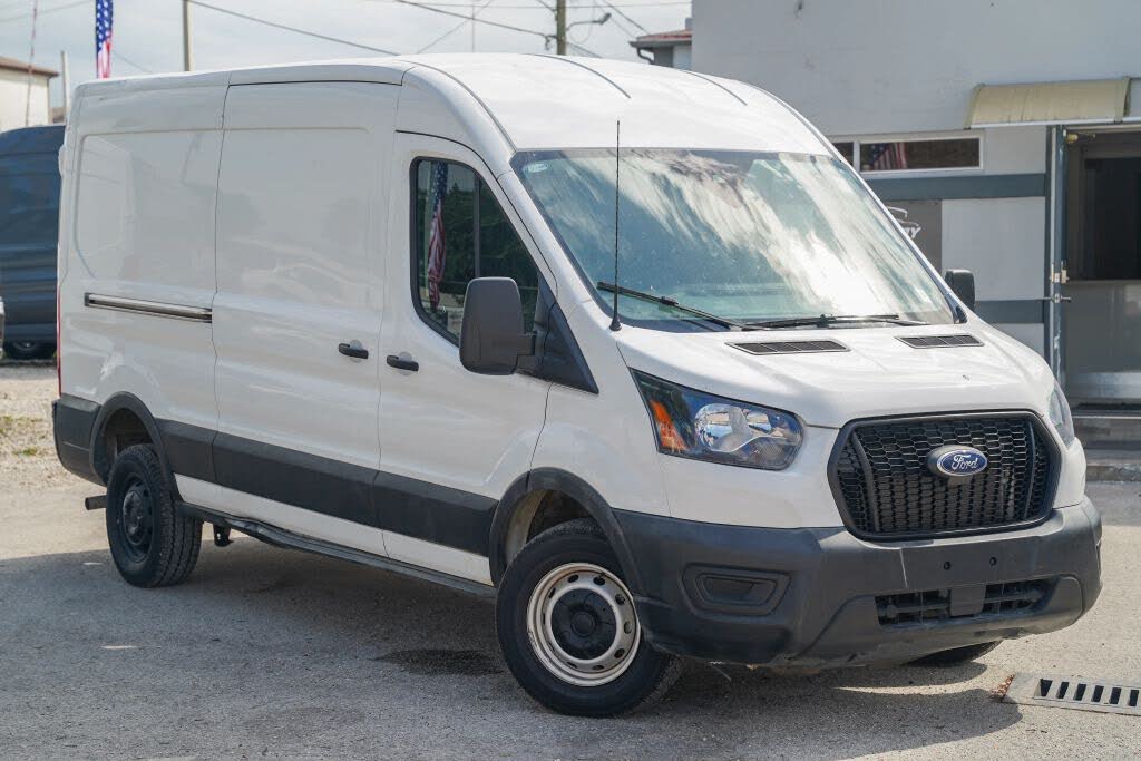 2023 Ford Transit Cargo 250 Medium Roof LB RWD