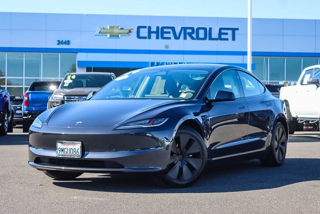 2024 Tesla Model 3 RWD