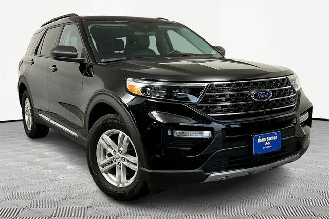 2023 Ford Explorer XLT AWD