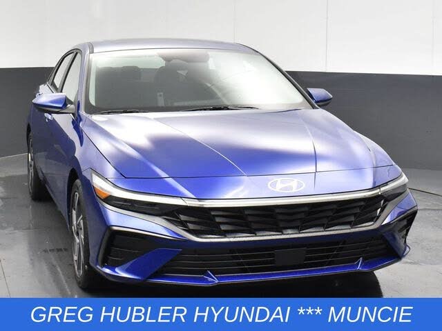 2025 Hyundai Elantra SEL Convenience FWD