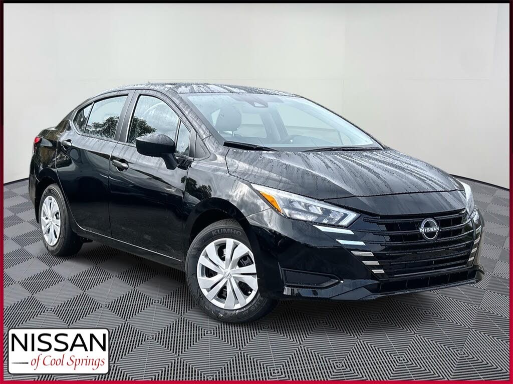 2025 Nissan Versa S FWD