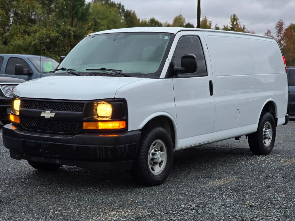 2017 Chevrolet Express Cargo 2500 RWD