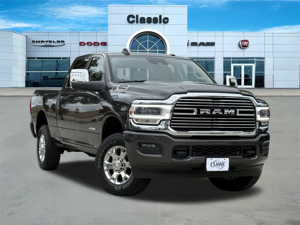 2024 RAM 2500 Laramie Crew Cab 4WD