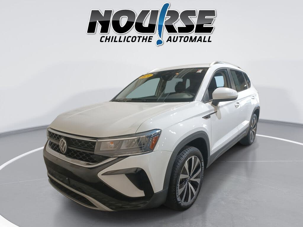 2024 Volkswagen Taos SE FWD