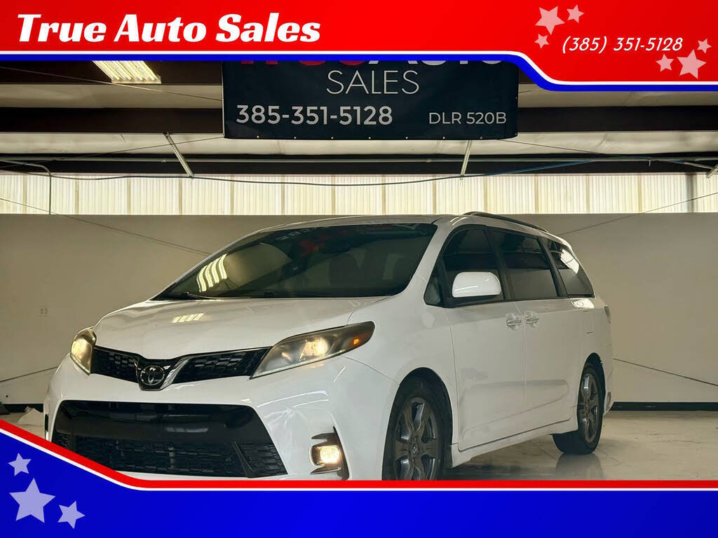 2018 Toyota Sienna SE 8-Passenger FWD